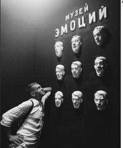 "Петербургский Энди Уорхол" откроет "Музей эмоций" в Москве