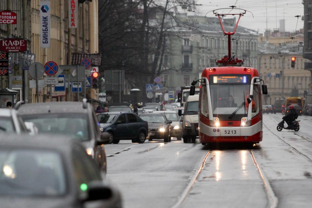 Водителей трамваев в Петербурге призывают к протестам