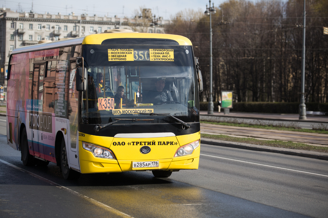 Маршрутки города санкт петербурга. Автобусы СПБ. Автобусы в Питере. Маршрутки Санкт-Петербурга. Рейсовый автобус.