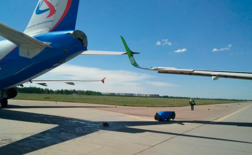 Обстоятельства столкновения самолетов в Пулково установит СК