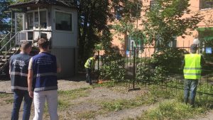 В Петербурге ликвидировали незаконные стоянки: фоторепортаж