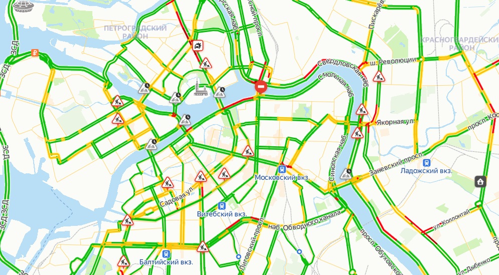 Пробки в санкт петербурге сейчас. Пробки СПБ 16 июня 2021. Пробки 1 января в центре Питера. Пробки на дорогах СПБ по часам. Разрешенная скорость на песочной набережной.