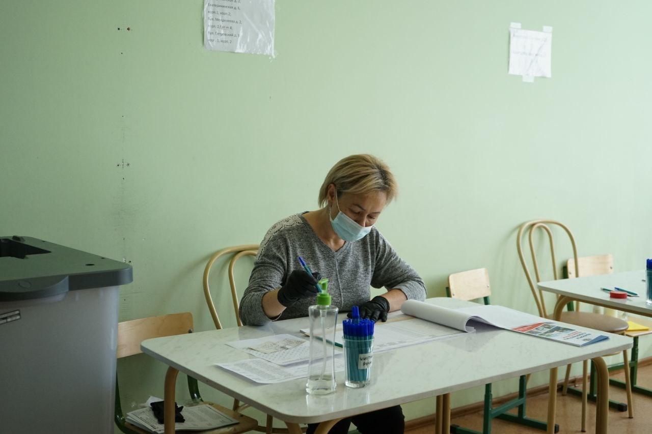 В Ленобласти проходит досрочное голосование на губернаторских выборах: фоторепортаж