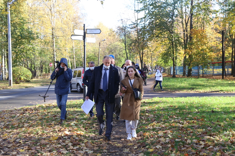 Активисты: закрытая калитка в парке Политеха создает опасную слепую зону