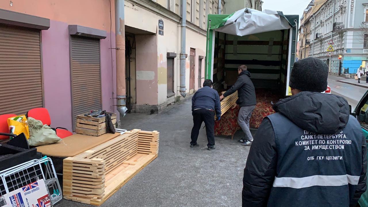 Фоторепортаж Gazeta.SPb: в Петербурге закрыли незаконный «кровавый» квест для религиозной организации