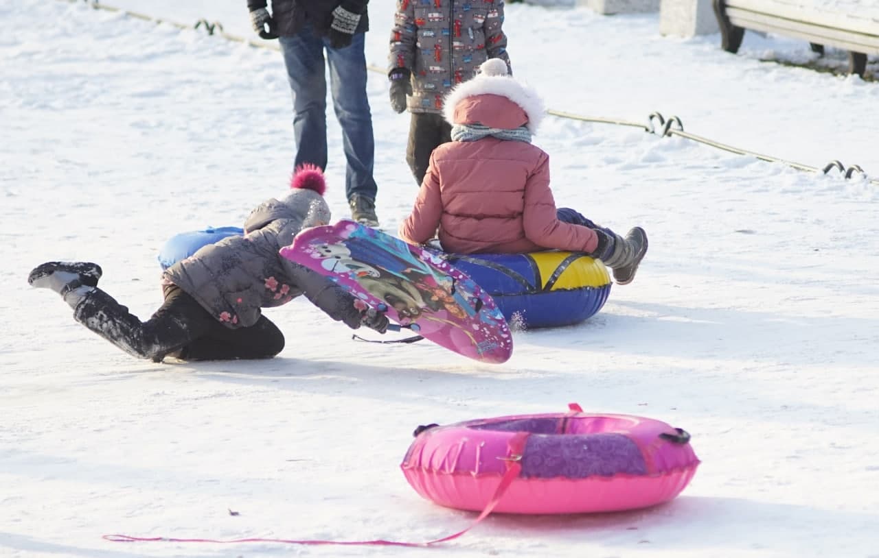 Как петербуржцы катаются на смертельно опасных "ватрушках" - фоторепортаж Gazeta.SPb