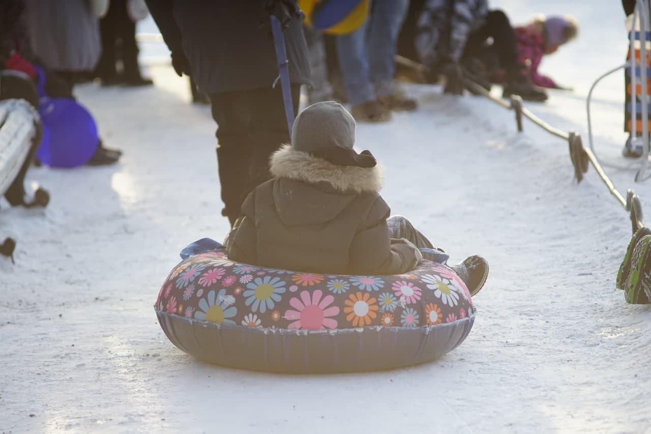 Как петербуржцы катаются на смертельно опасных "ватрушках" - фоторепортаж Gazeta.SPb