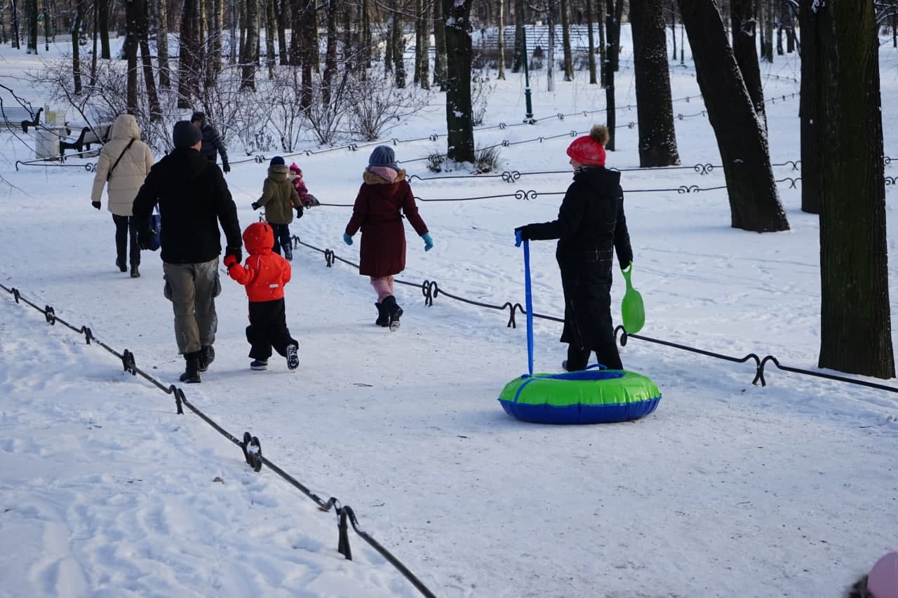 Как петербуржцы катаются на смертельно опасных "ватрушках" - фоторепортаж Gazeta.SPb