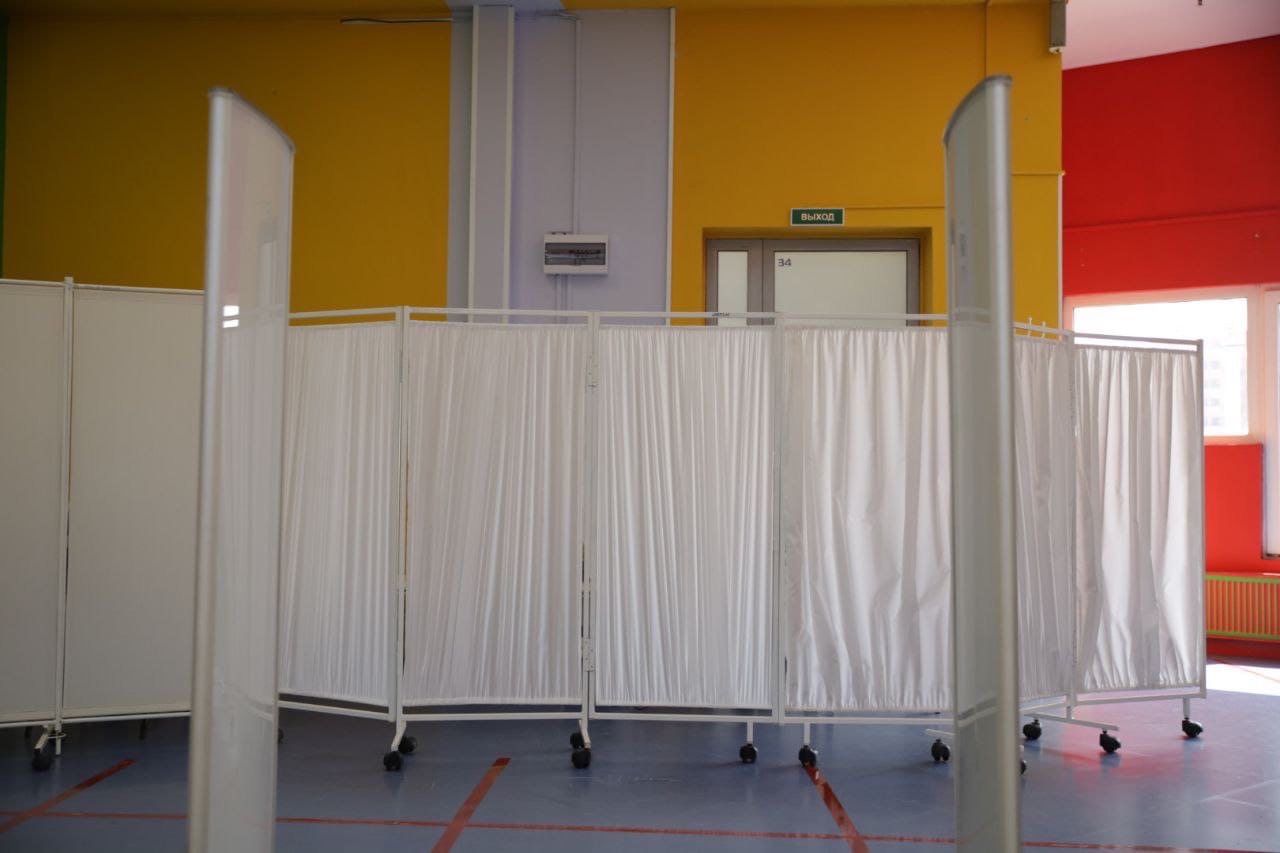 В ТЦ "Озерки" открылся новый пункт вакцинации: фоторепортаж Gazeta.SPb