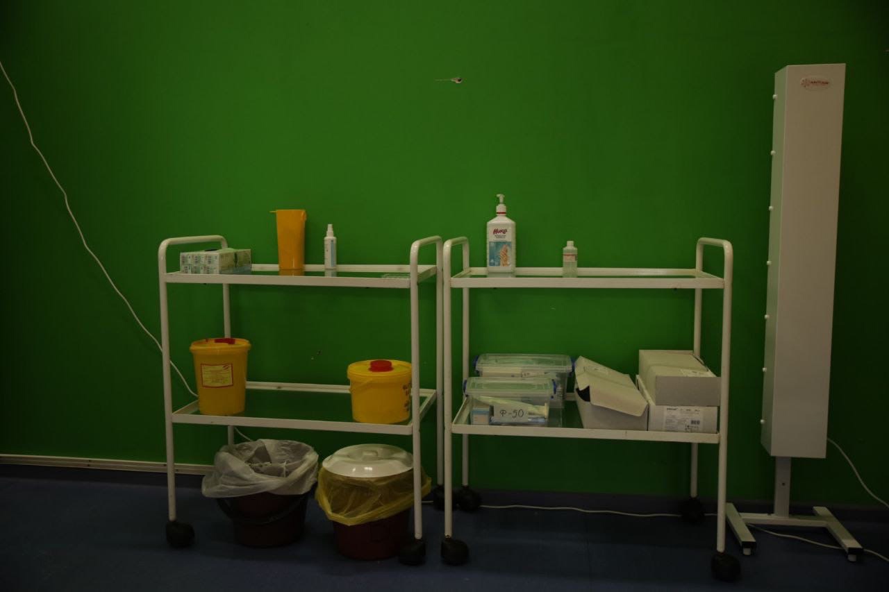 В ТЦ "Озерки" открылся новый пункт вакцинации: фоторепортаж Gazeta.SPb