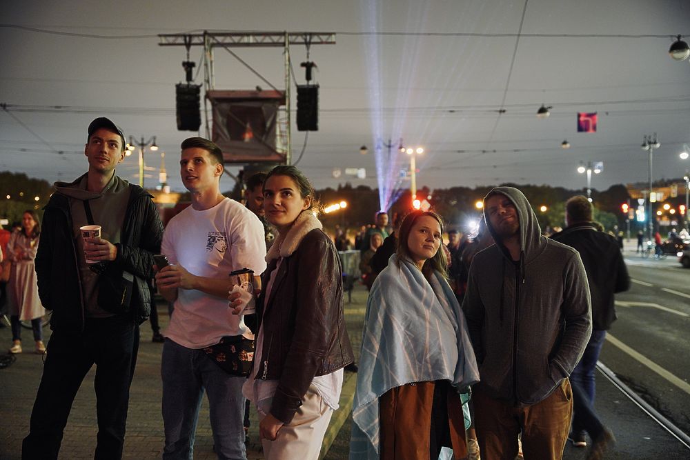 На Троицком мосту состоялось лазерное шоу в честь 800-летия Александра Невского