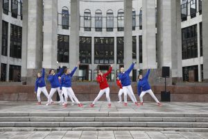 Площадь у Российской национальной библиотеки открылась после реконструкции: фоторепортаж Gazeta.SPb