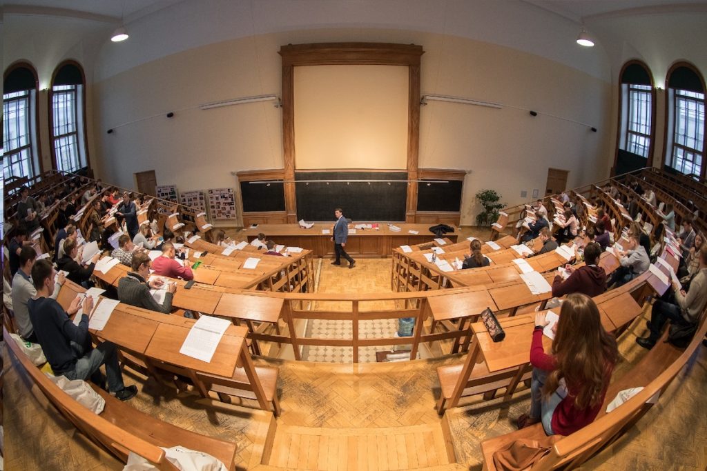 День преподавателя высшей школы впервые отметят в Петербурге