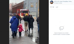 В ТРК "Гранд Каньон" горит третий этаж: посетителей эвакуировали