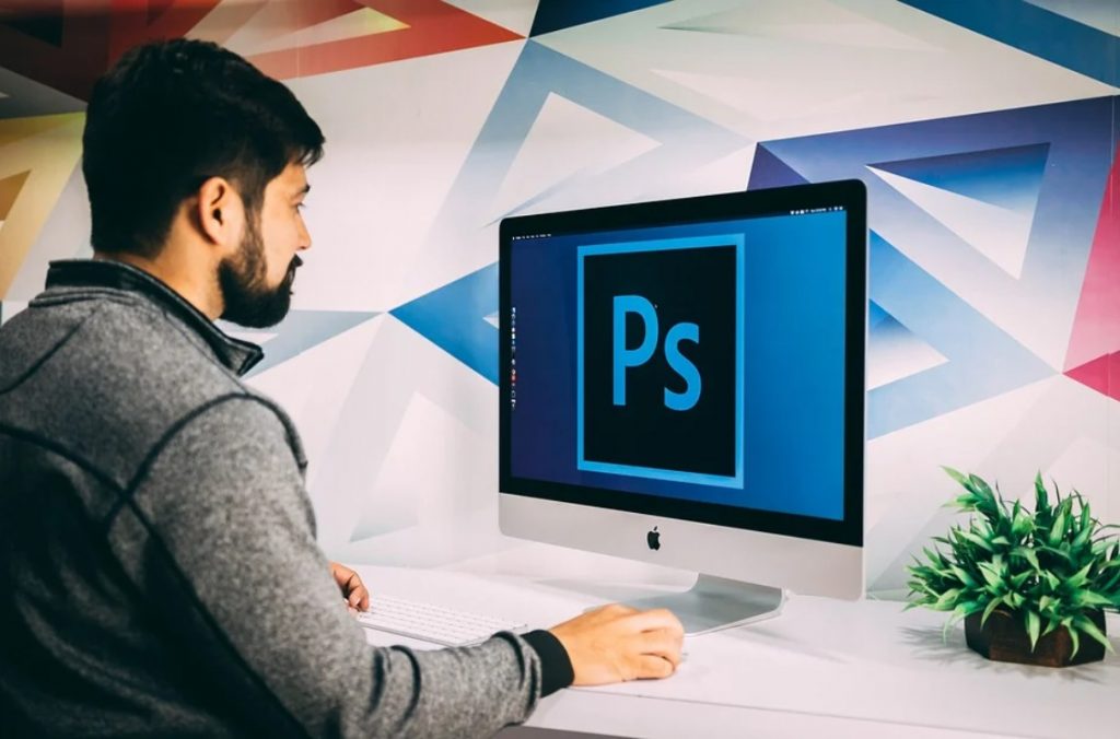 Adobe прервала продажу Photoshop и других своих продуктов в России