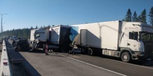 Водитель КамАЗа задержан за смертельное ДТП на "Скандинавии"