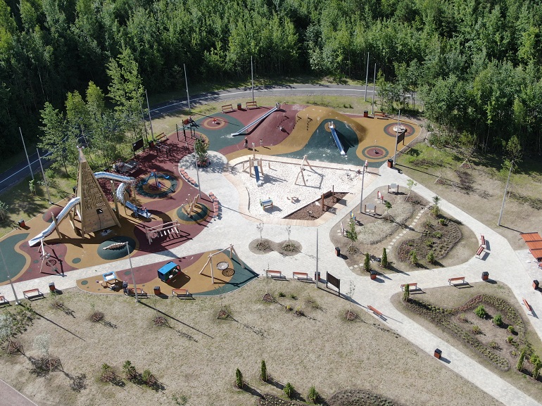 В жилом экорайоне "Юнтолово" "Главстрой Санкт-Петербург" открыл PlayHub