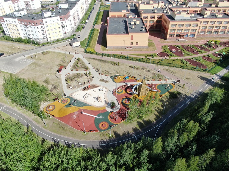 В жилом экорайоне "Юнтолово" "Главстрой Санкт-Петербург" открыл PlayHub