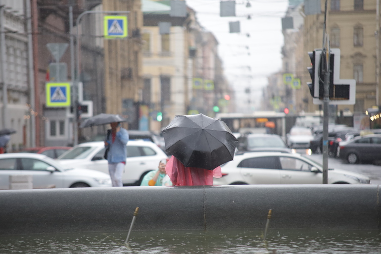 Петербуржцев предупредили об ухудшении погодных условий