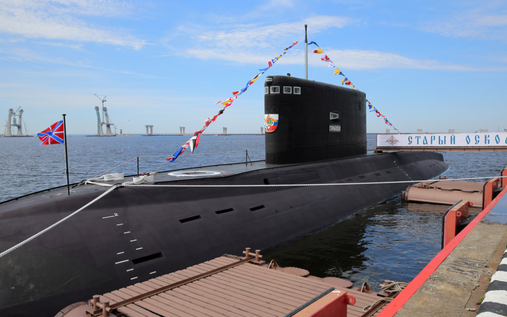 Петербург примет волну иностранцев на время военно-морского салона
