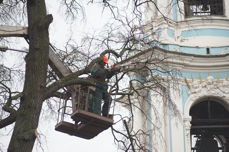 Реставраторы перешли к завершающему этапу работ на колокольне Никольского собора в Коломне