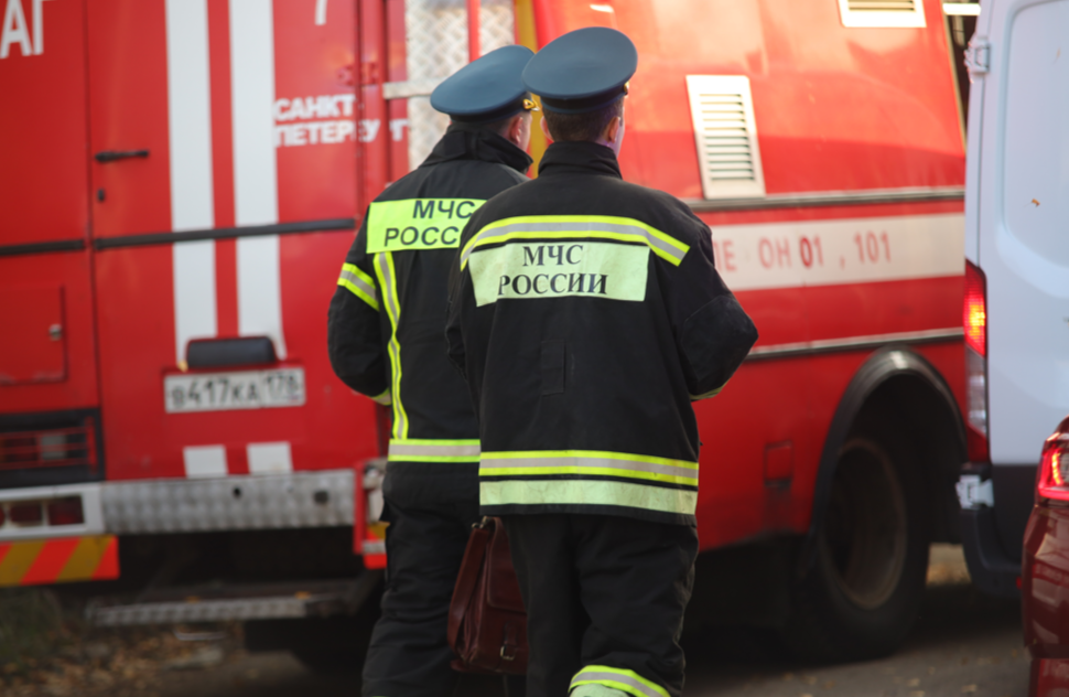 В Калининском районе пожаром в 2,5 тысячи «квадратов» на складе заинтересовалась прокуратура