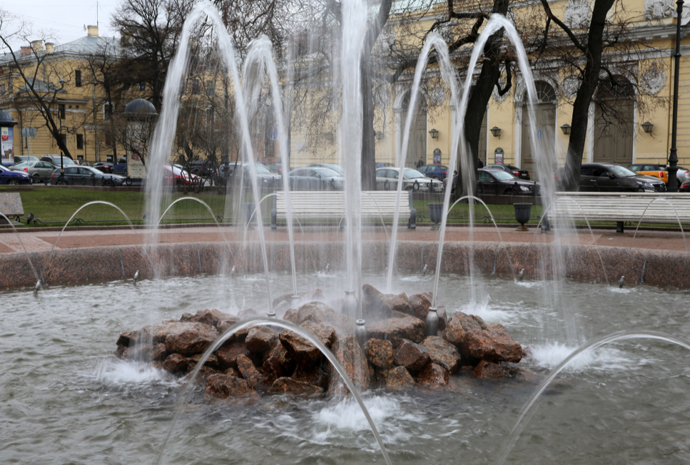 На неделе в Петербурге перестанет работать 12 фонтанов
