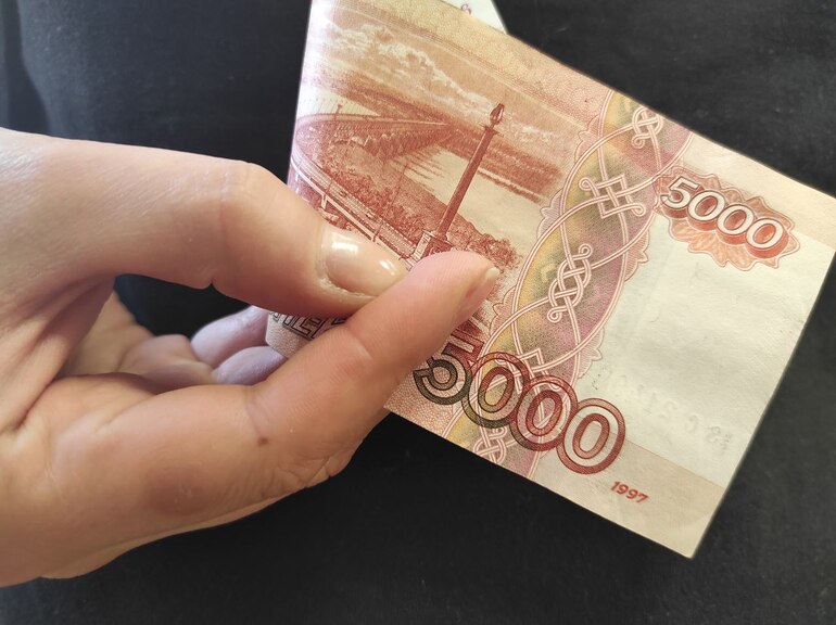 Аналитик Карпов спрогнозировал рост цен в России на 5-7% в ближайшие месяцы