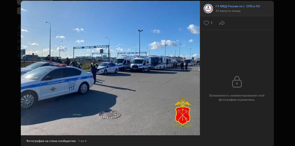 Полицейские проверили 400 граждан во время миграционного рейда на вещевом рынке Петербурга