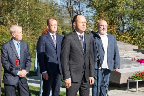 «Россети Ленэнерго» отметили годовщину прорыва энергетической блокады Ленинграда, почтив память героев ВОВ