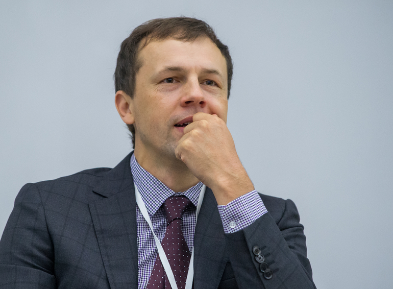 Главой комитета по контролю за имуществом станет Роман Голованов