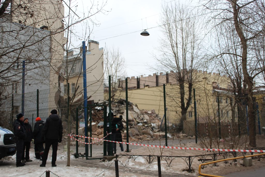 Что на данный момент известно про обрушение дома на Гороховой улице в Петербурге