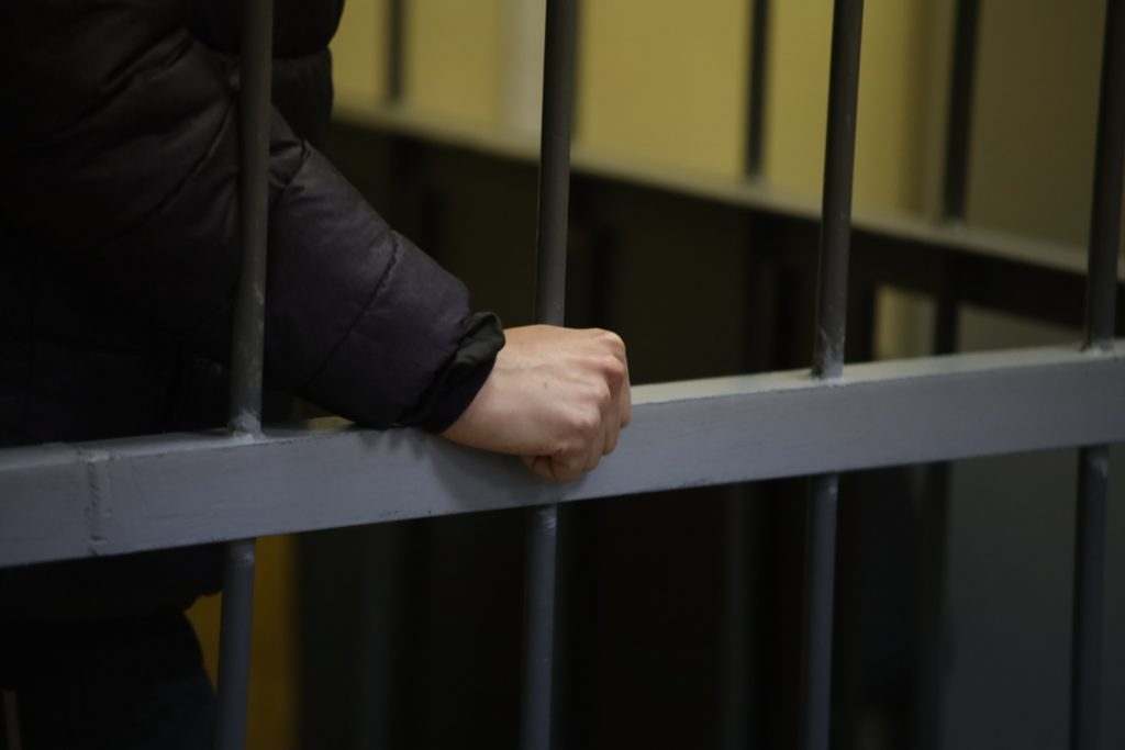 Экс-главе Василеостровского района Ильину предъявили обвинение во взяточничестве