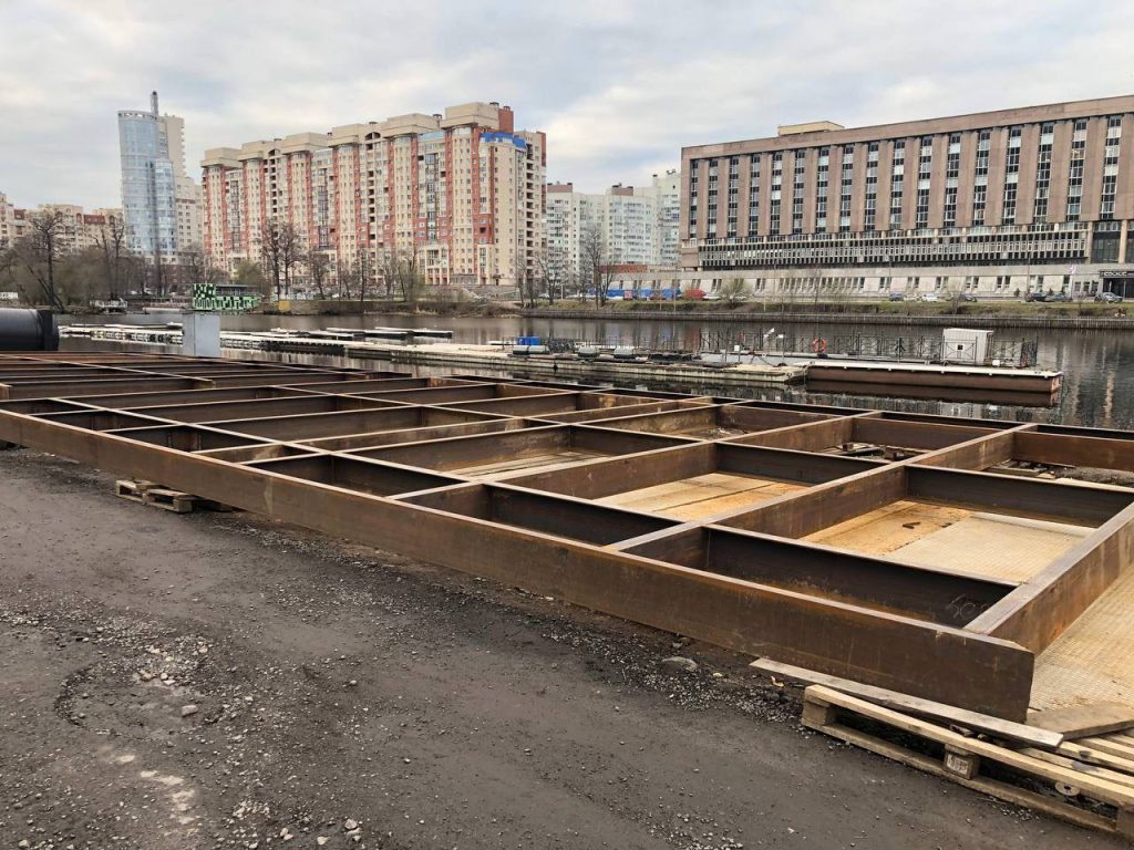 В Петербурге проверяют строительство квартала плавучих домов в Галерной гавани