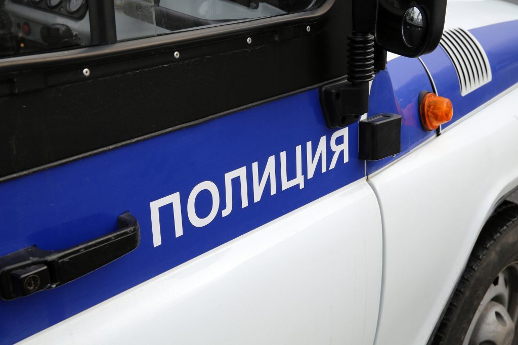 В Петербурге пассажир ударил водителя бутылкой ради бесплатного проезда
