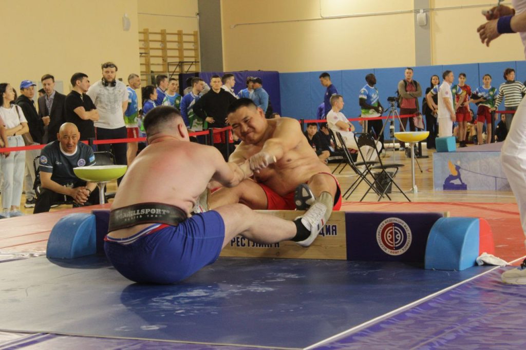 В Пушкине стартовал чемпионат России по мас-рестлингу