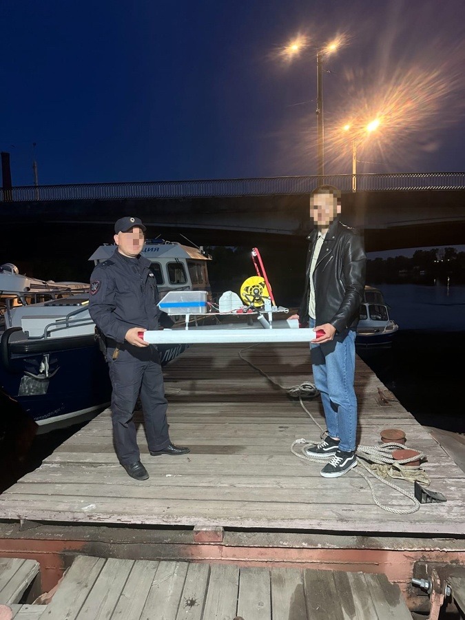 Созданный студентами акваробот устроил побег с выставки в Невскую губу