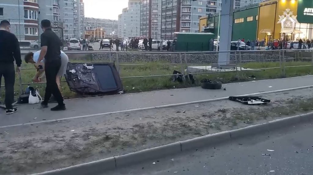 Два пешехода умерли в больнице после аварии в Благовещенске