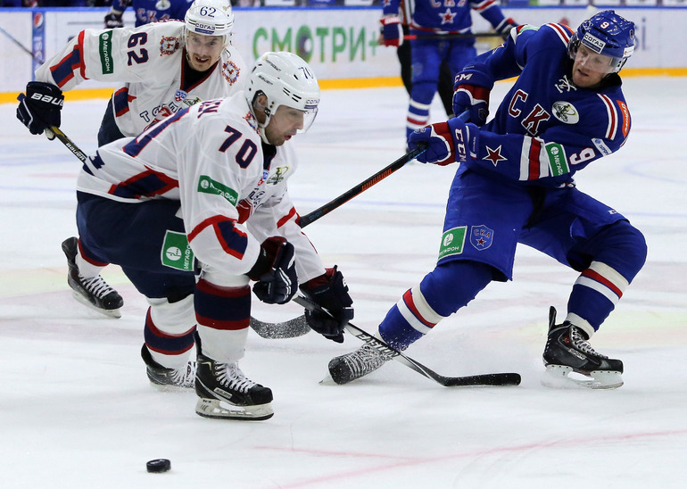 Хоккейный клуб СКА заключил четырехлетний контракт с защитником Никитой Зайцевым