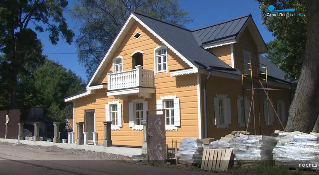 Восстановлено последнее деревянное здание Кронштадтской колонии
