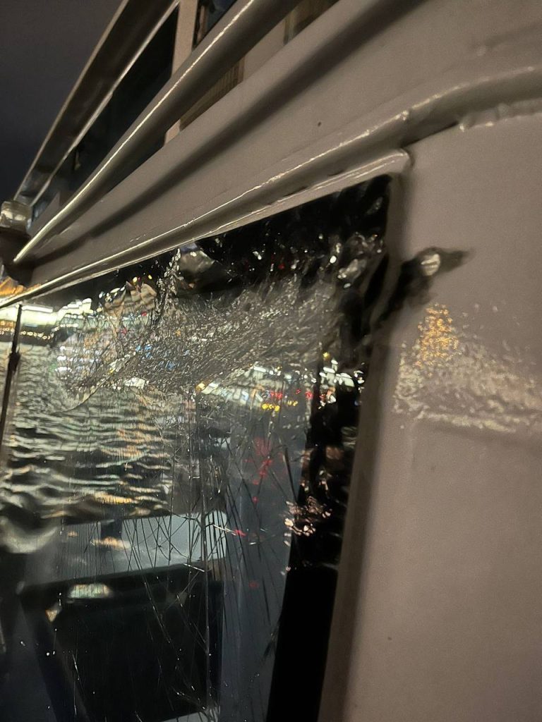 Возле Литейного моста столкнулись судна «Соларис» и «Москва-101»