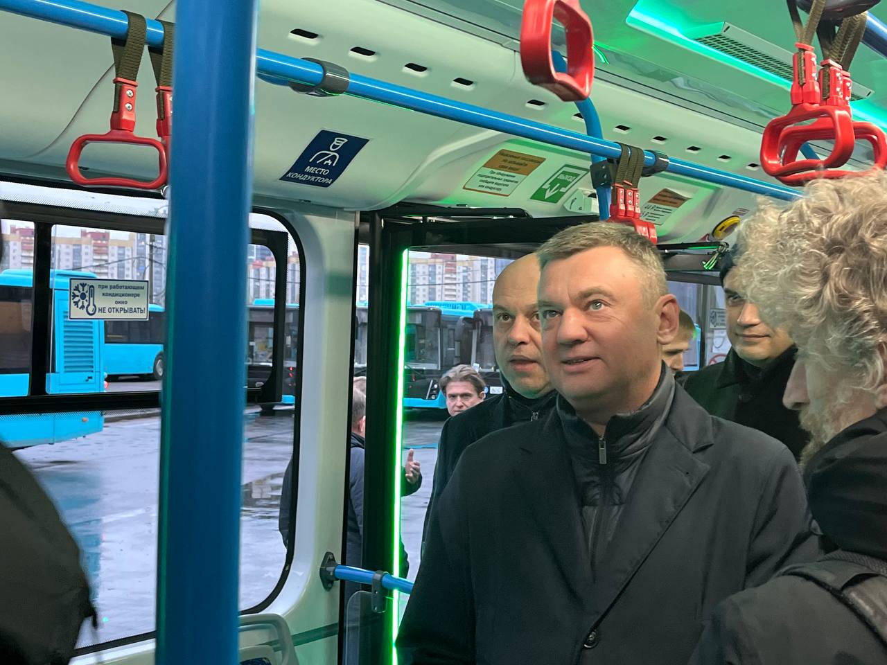 В Петербурге запустили зеленые электробусы вологодского производства