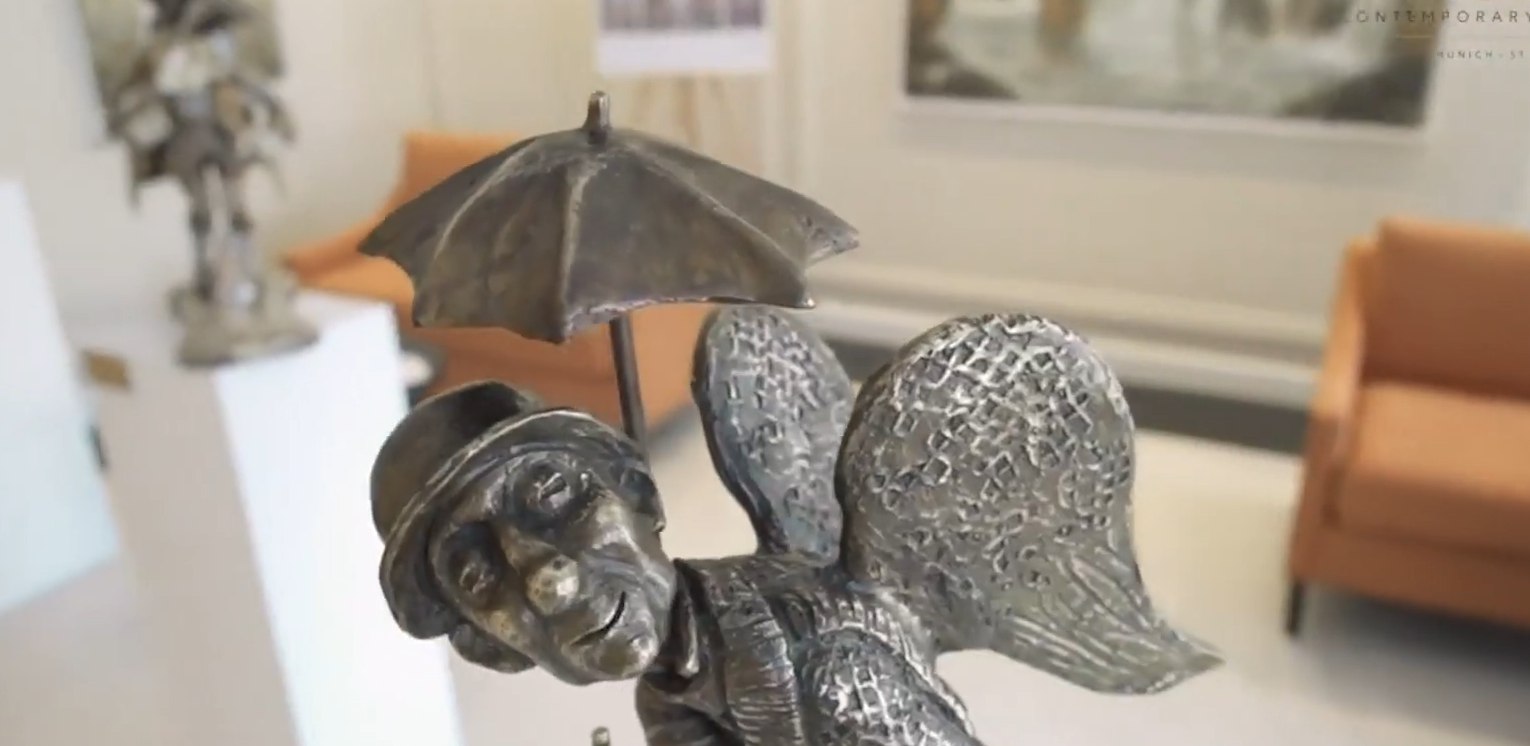 photo_5318983131564467443_w