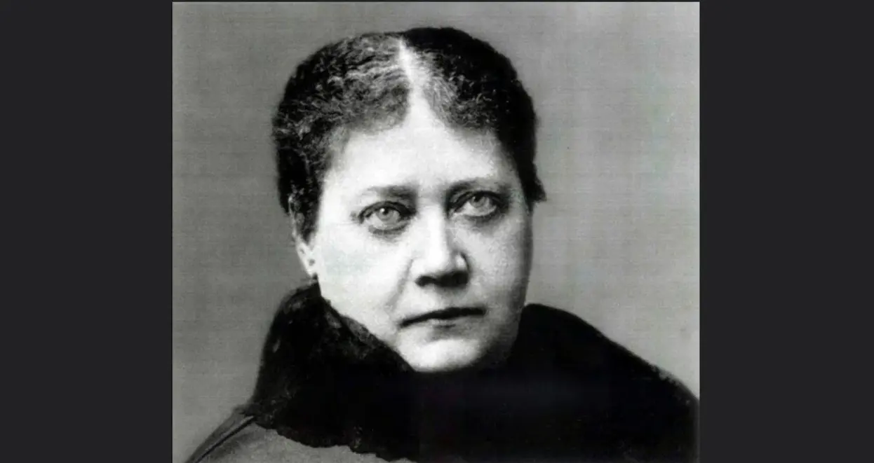 Что предсказала мистик дореволюционной России Елена Балаватская