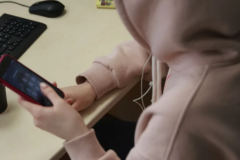 Apple выпустила iOS 26.3: что изменилось в работе системы