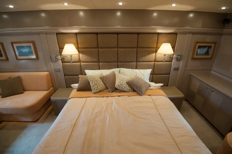 Уильям отчитал Гарри за грубость с королевой перед свадьбой