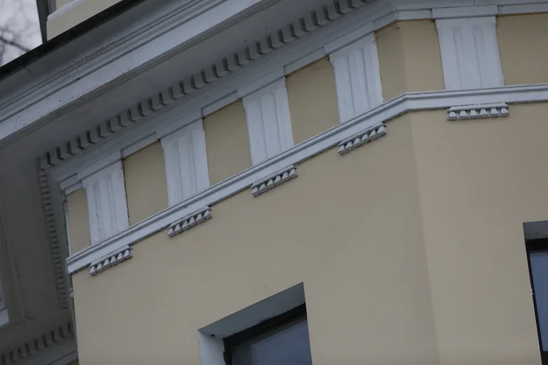 Бывший дворецкий рассказал о скромном доме Эндрю в поместье Сандрингем