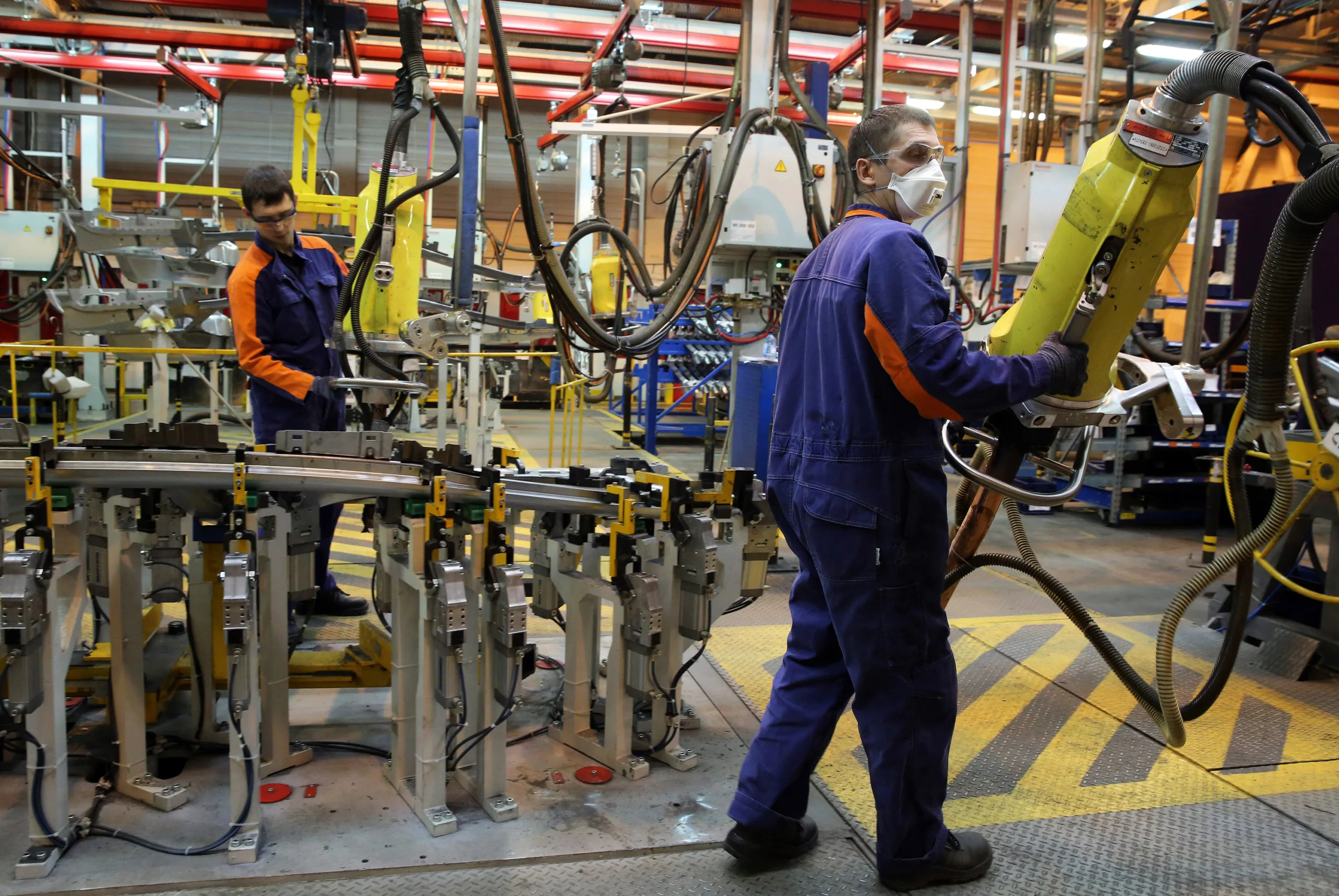 Роботы не помогут решить проблему дефицита кадров