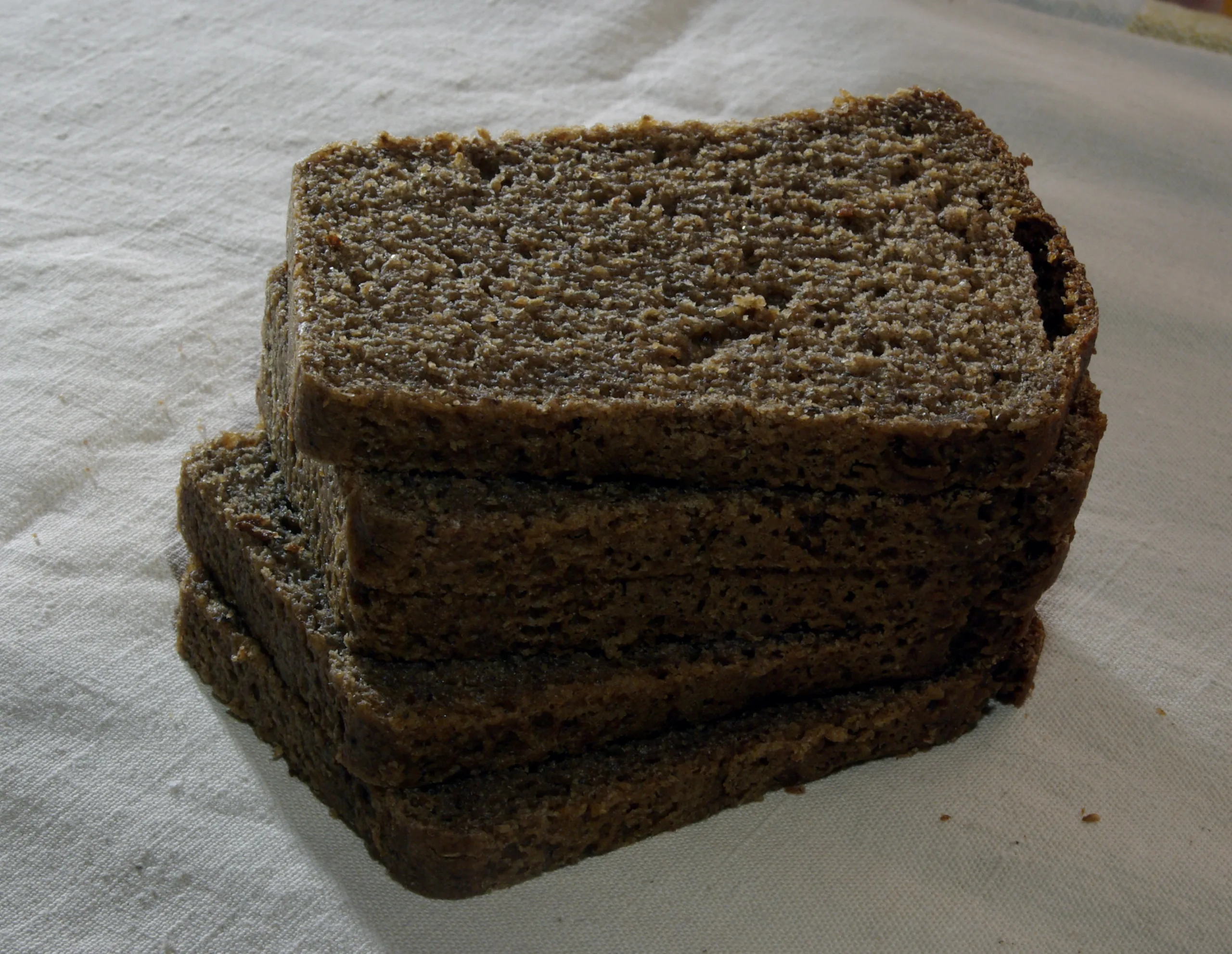 Ученые нашли способ сделать хлеб полезнее с помощью кожуры грейпфрута