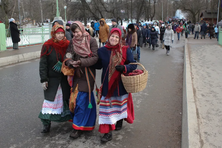В Константинов день на Руси обходили колодцы и ждали возвращения трясогузки